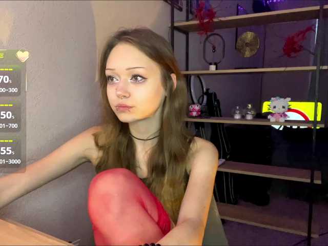 ValeriaHova live webcam show