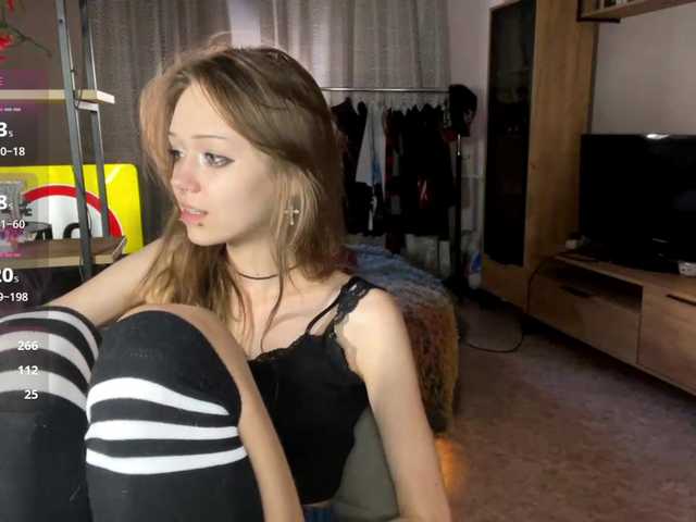 ValeriaHova live cam on BongaCams