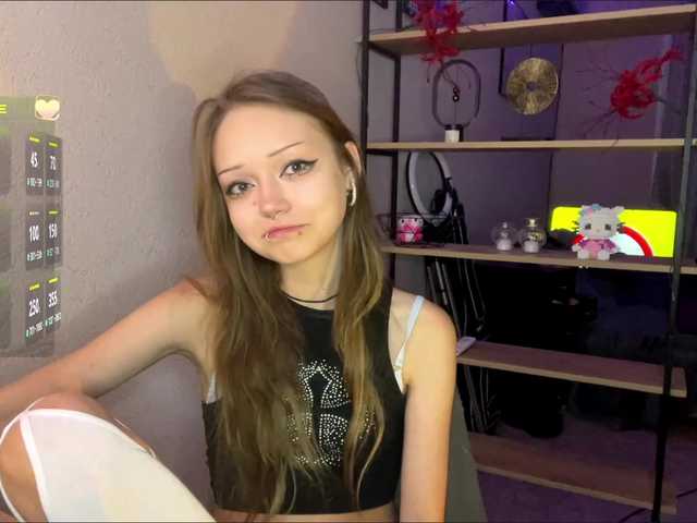 ValeriaHova live cam on BongaCams