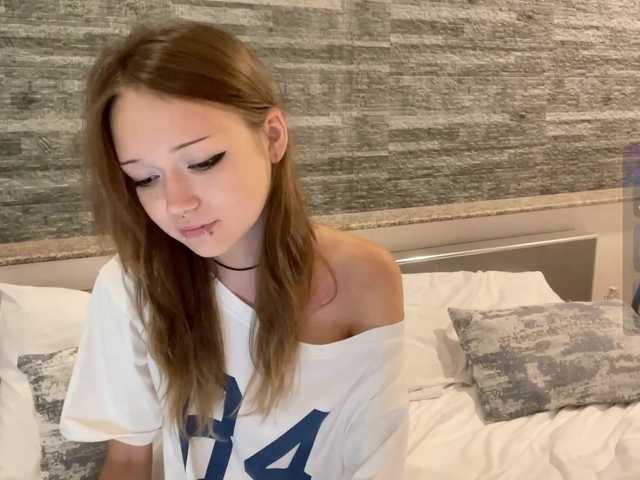 ValeriaHova live cam on BongaCams