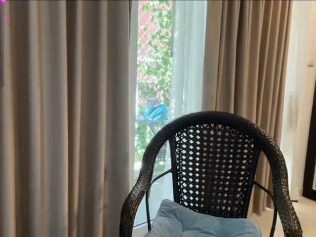 ValeriaHova live cam on BongaCams