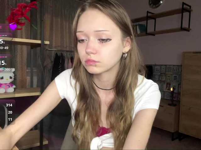 ValeriaHova live cam on BongaCams