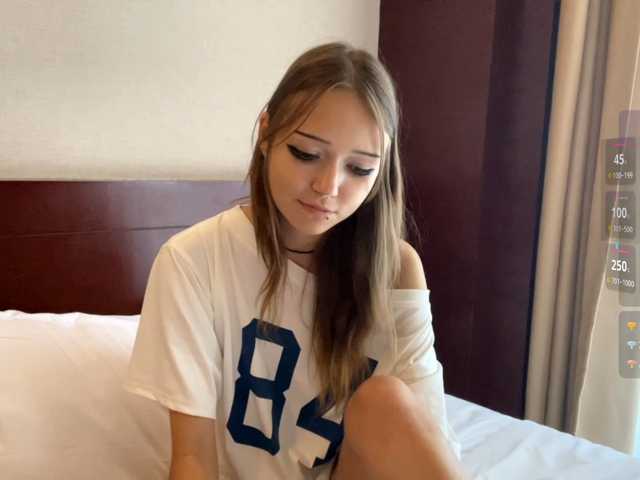 ValeriaHova live cam on BongaCams