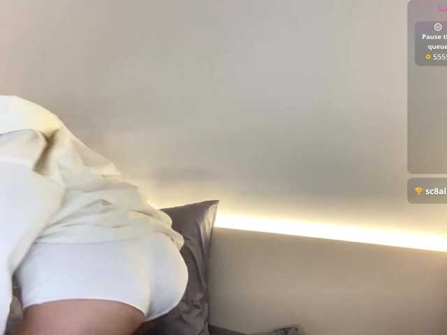 ValeriaHova live cam on BongaCams