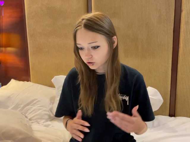 ValeriaHova live cam on BongaCams