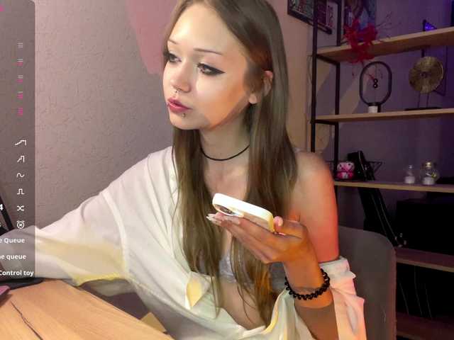 ValeriaHova live cam on BongaCams