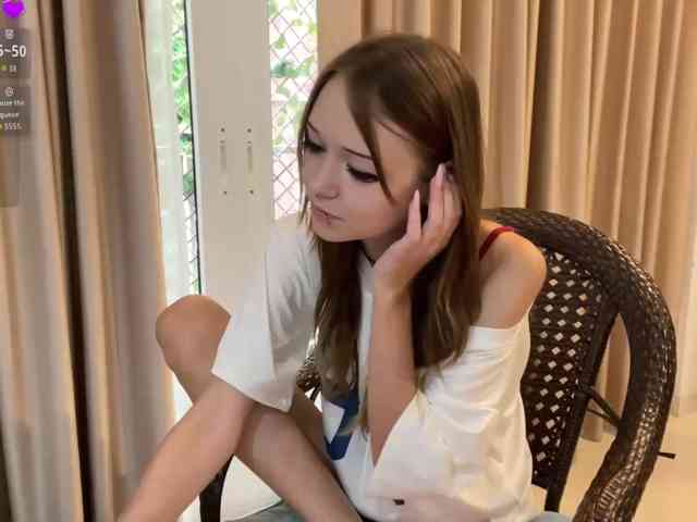 ValeriaHova webcam