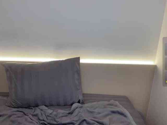 ValeriaHova webcam
