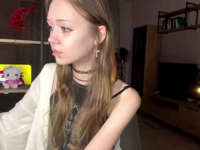 Model: ValeriaHova