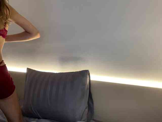 ValeriaHova webcam