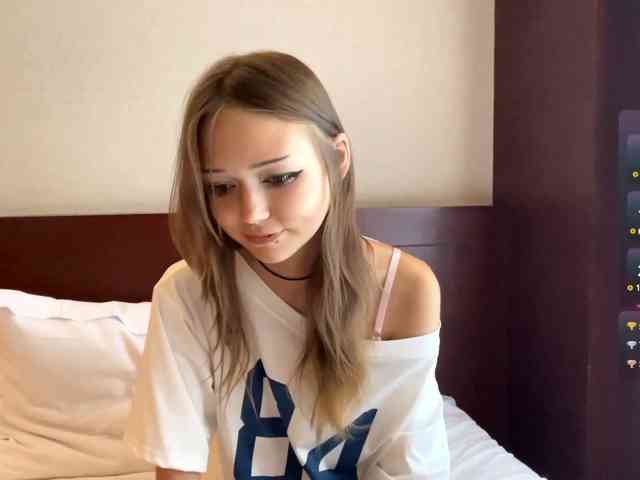 Model: ValeriaHova