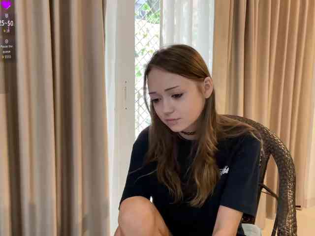 ValeriaHova webcam