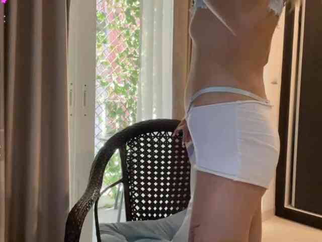 ValeriaHova webcam