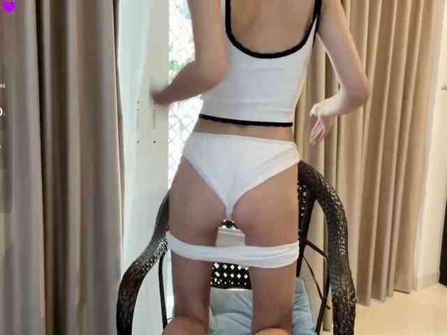 ValeriaHova webcam