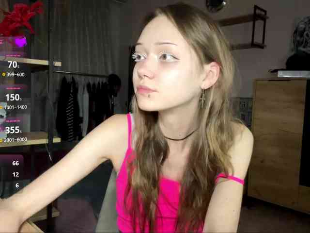 ValeriaHova Sex Cam Show