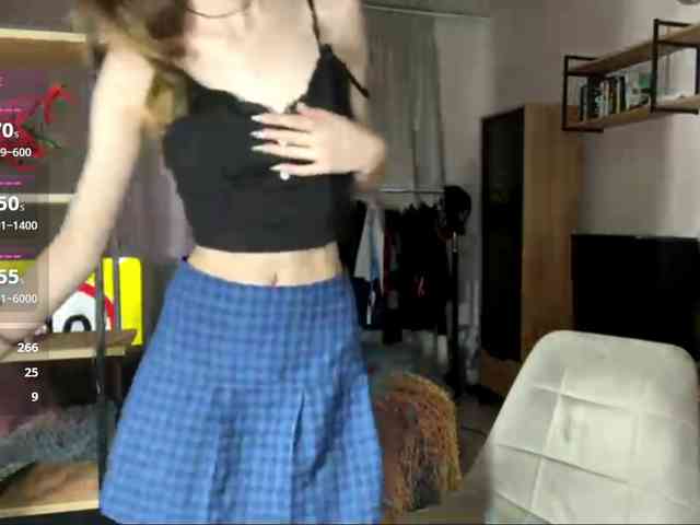 ValeriaHova webcam