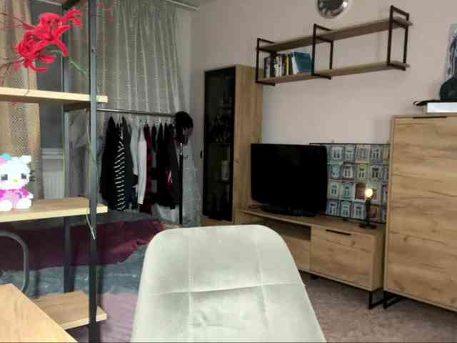 ValeriaHova Sex Cam Show