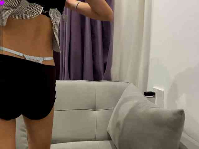 ValeriaHova webcam