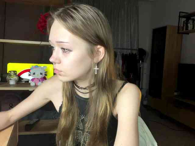 ValeriaHova webcam