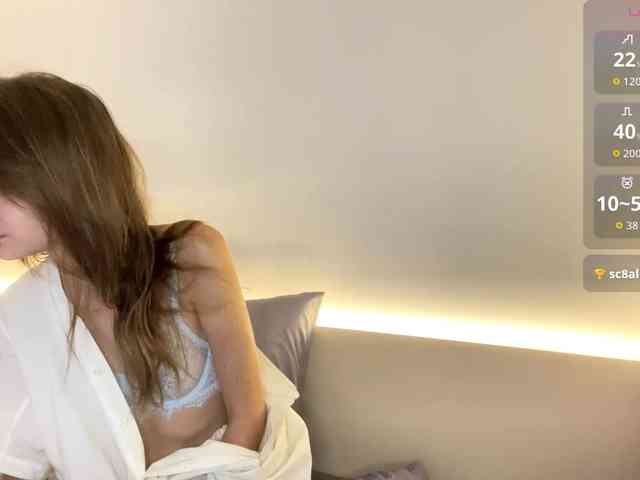ValeriaHova webcam