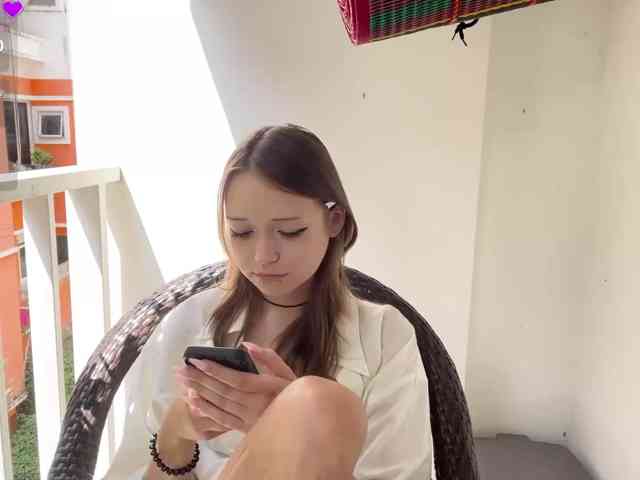 ValeriaHova webcam