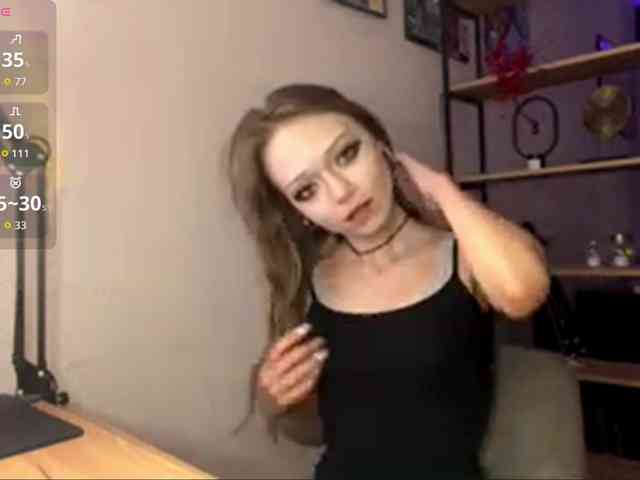 ValeriaHova webcam
