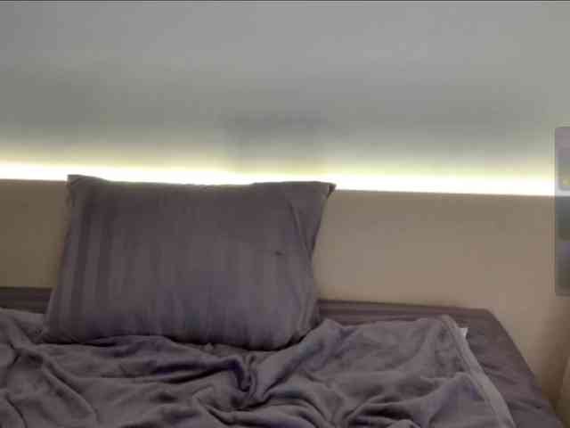 ValeriaHova webcam