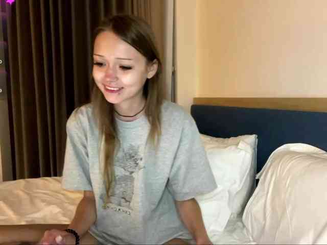 ValeriaHova webcam