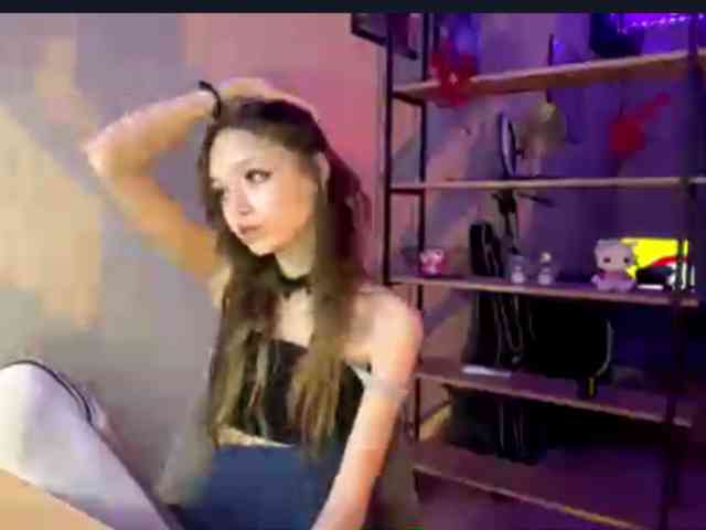ValeriaHova Sex Cam Show