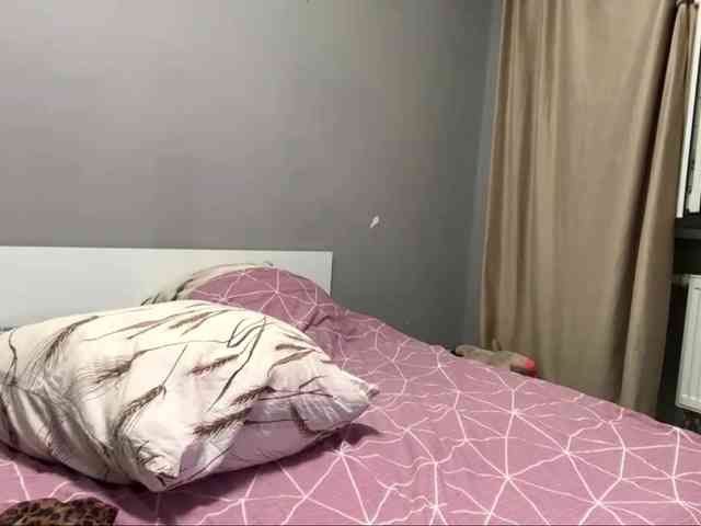 KaterinaNanol webcam