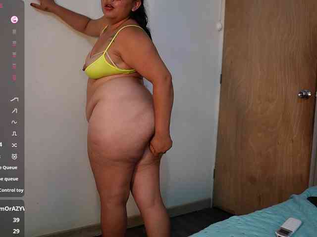 PlumpVixen webcam