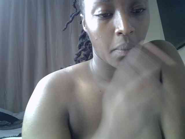 sexy-toyy webcam