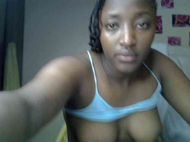 sexy-toyy webcam