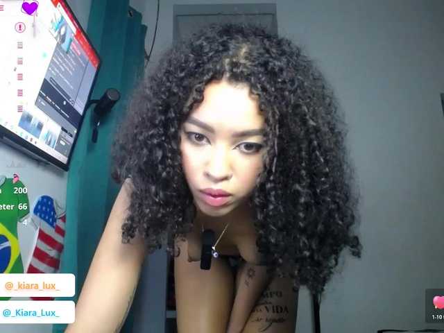 Kiara-Lux live cam on BongaCams