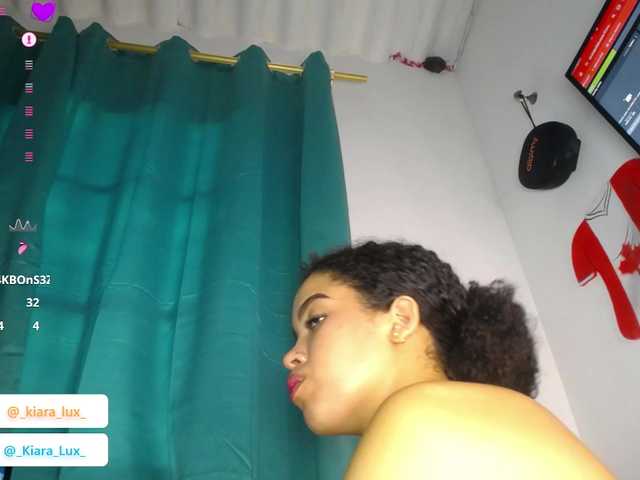 Kiara-Lux live cam on BongaCams