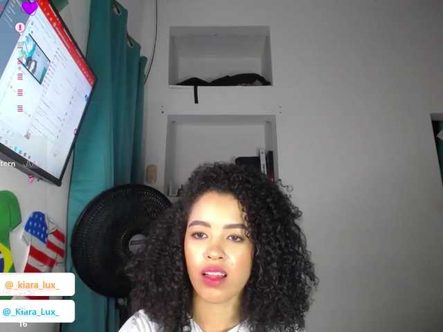Kiara-Lux live cam on BongaCams