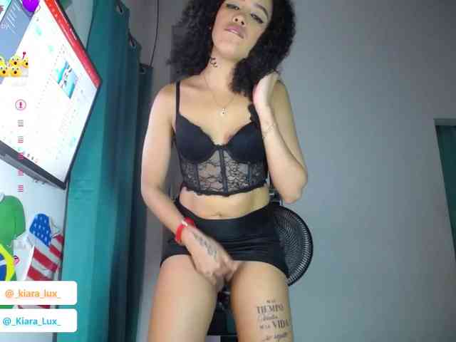 Kiara-Lux webcam
