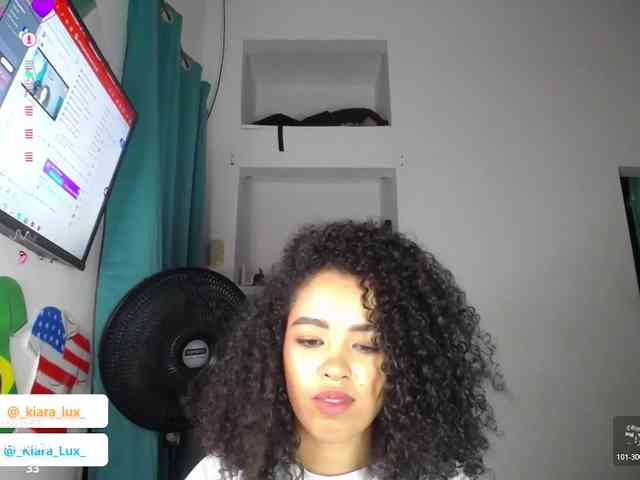 Kiara-Lux webcam