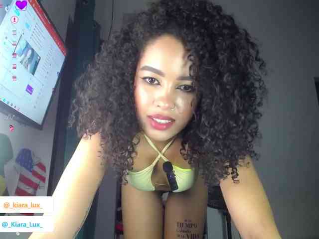 Kiara-Lux webcam