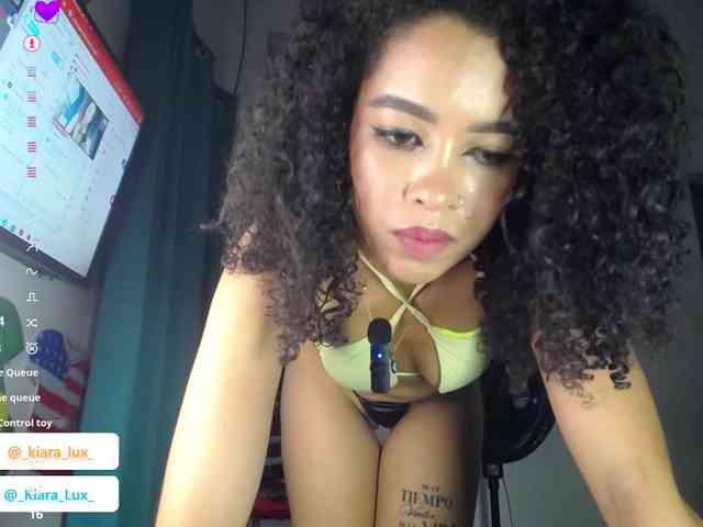 Kiara-Lux webcam