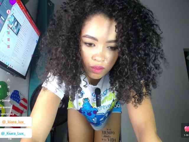 Kiara-Lux webcam