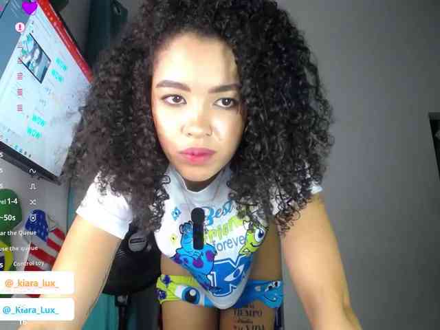 Kiara-Lux webcam