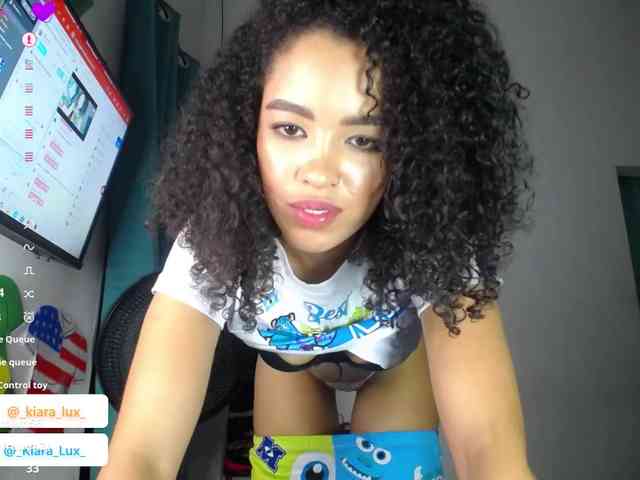 Kiara-Lux webcam