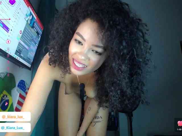 Kiara-Lux webcam