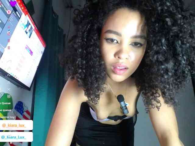 Kiara-Lux webcam