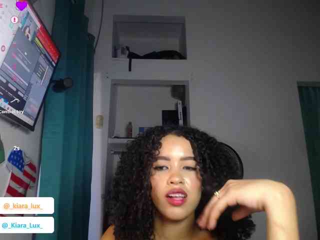 Kiara-Lux webcam