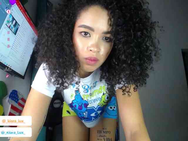 Kiara-Lux webcam