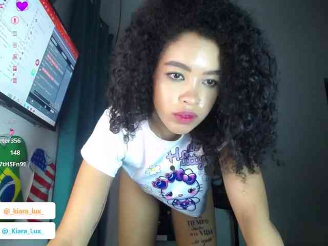 Kiara-Lux webcam