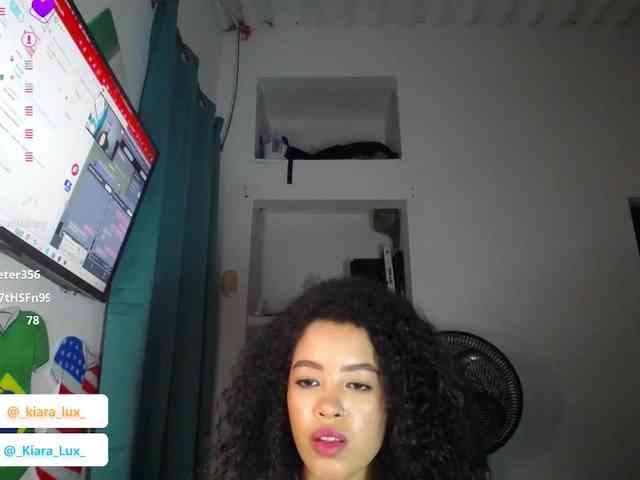 Kiara-Lux webcam