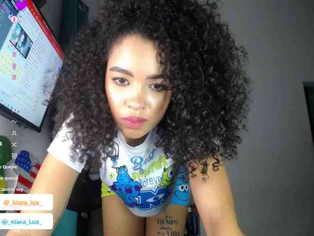 Kiara-Lux webcam